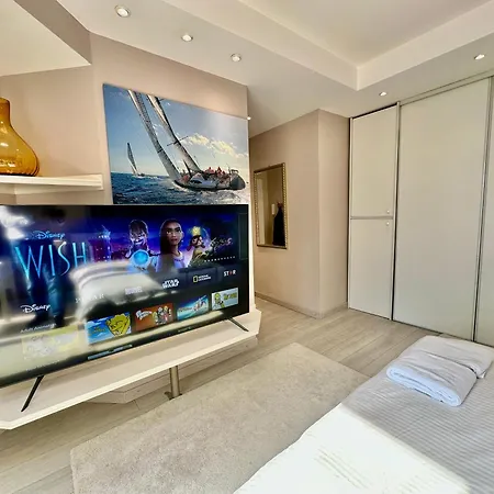 Apartment Volvo View Fast Wifi 1 Gbs 80'tv Netflix Hbo Skyshowmax Warsaw