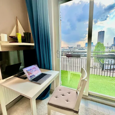 Apartment Volvo View Fast Wifi 1 Gbs 80'tv Netflix Hbo Skyshowmax *