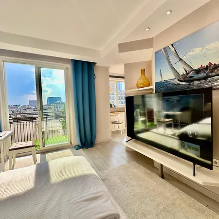 Volvo View Fast Wifi 1 Gbs 80'tv Netflix Hbo Skyshowmax